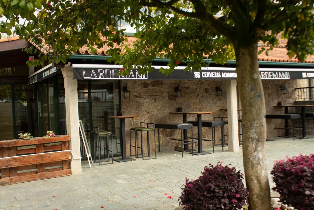 terraza restaurante lar de manu